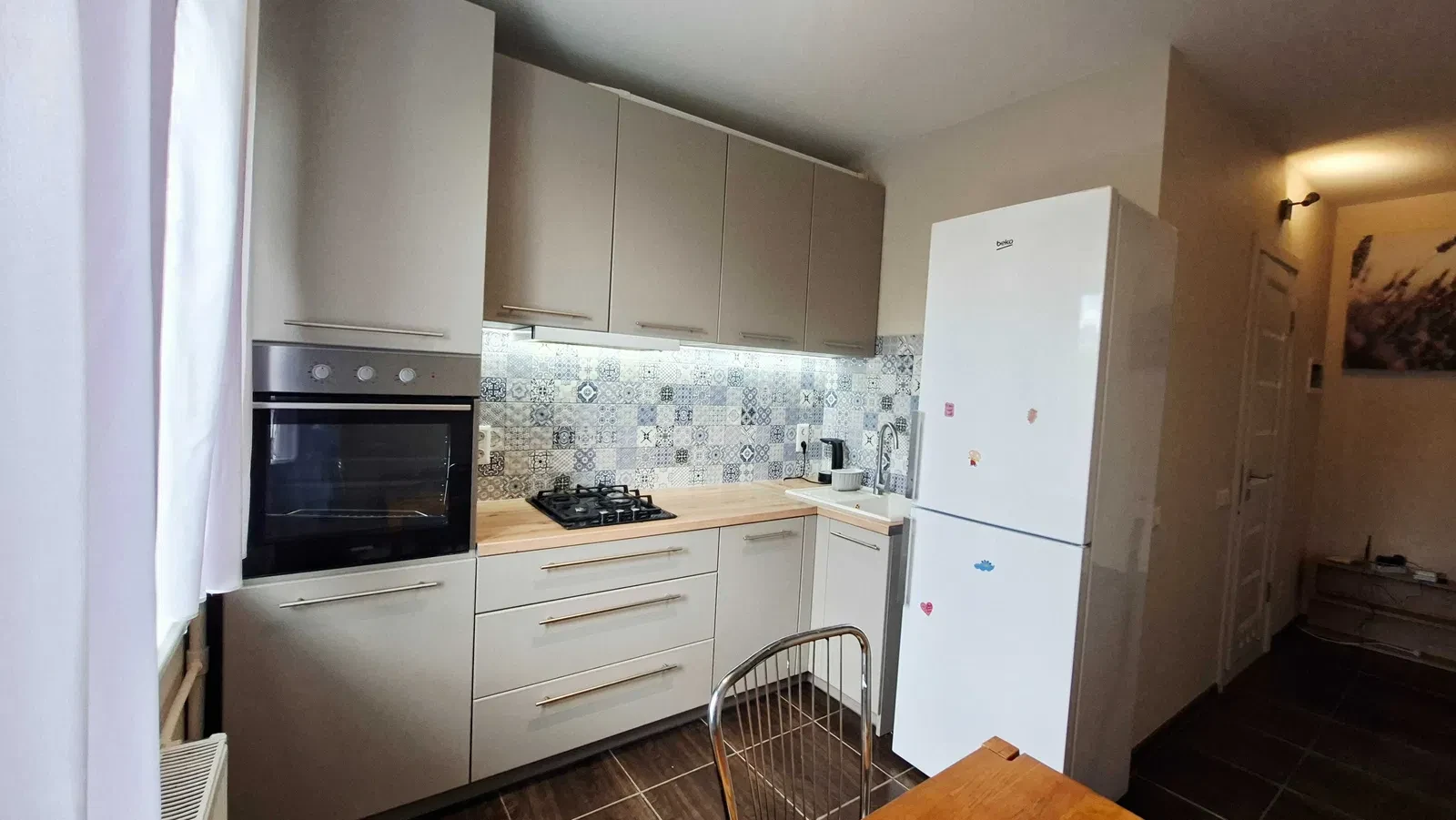 2-кімнатна квартира, Вишгород: кладова 1,6 м², утеплений фасад - фото 2