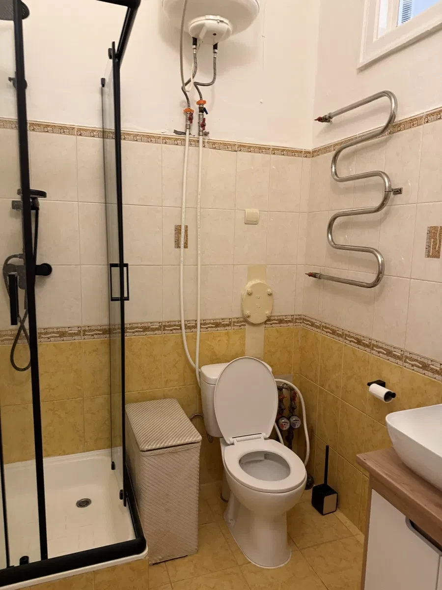 1-кімнатна квартира, Печерський: газ, світло не вимикають - фото 2