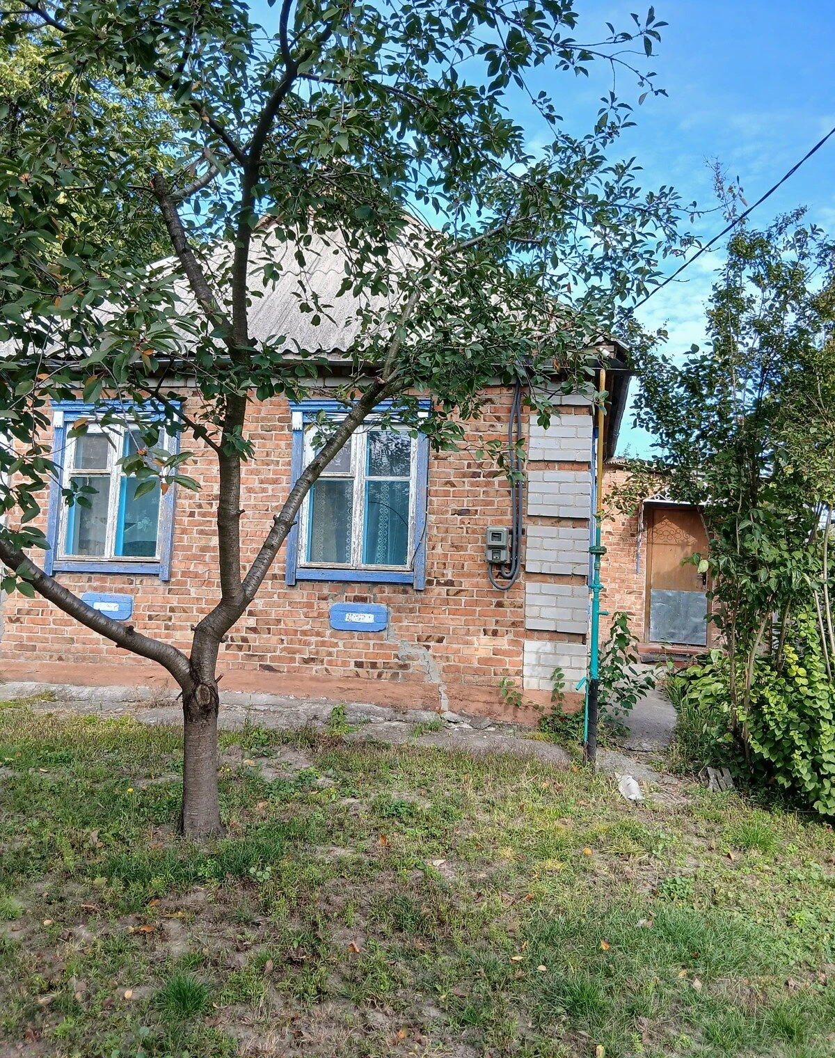 Будинок, Нова Знам’янка: ділянка 23 сотки, дві спальні - фото 1