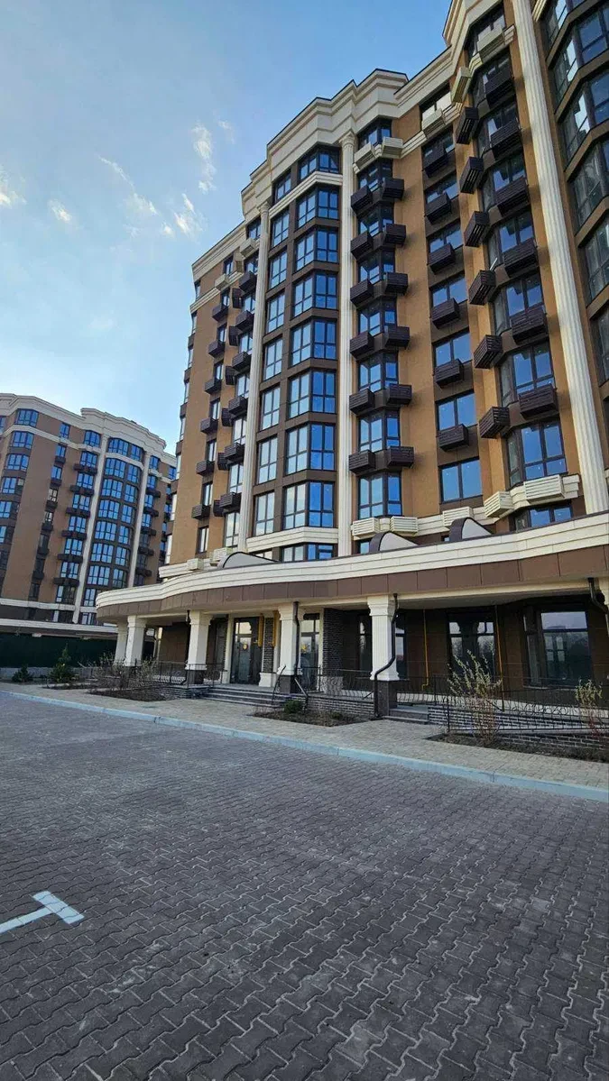 1-кімнатна квартира у ЖК Sofiya Residence: велика тераса, тепла підлога