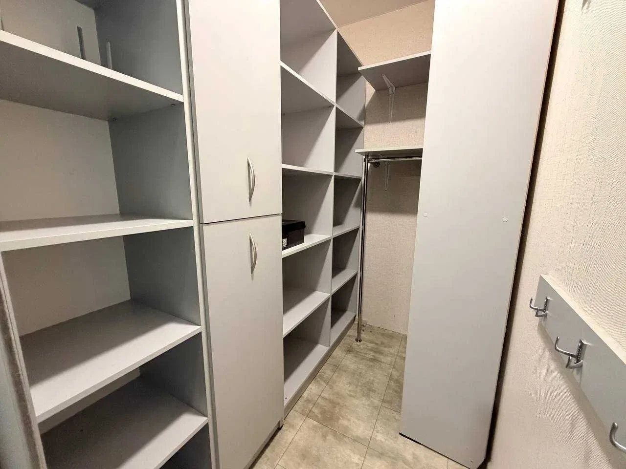 1-кімнатна квартира, Центральний: сучасний ремонт, вид на місто, фото 5
