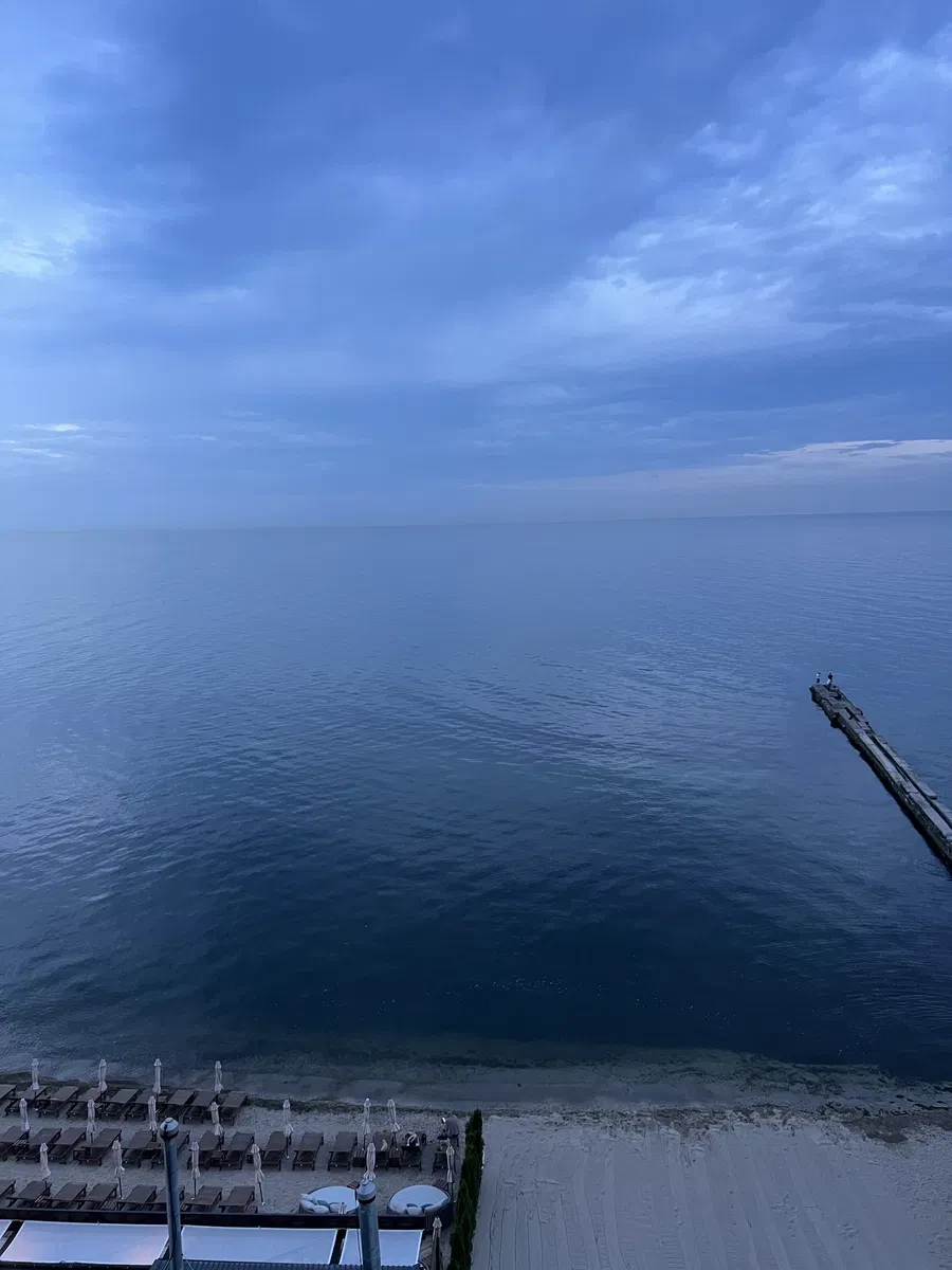 1-кімнатна квартира, Київський: прямий вид на море, тераса - фото 2