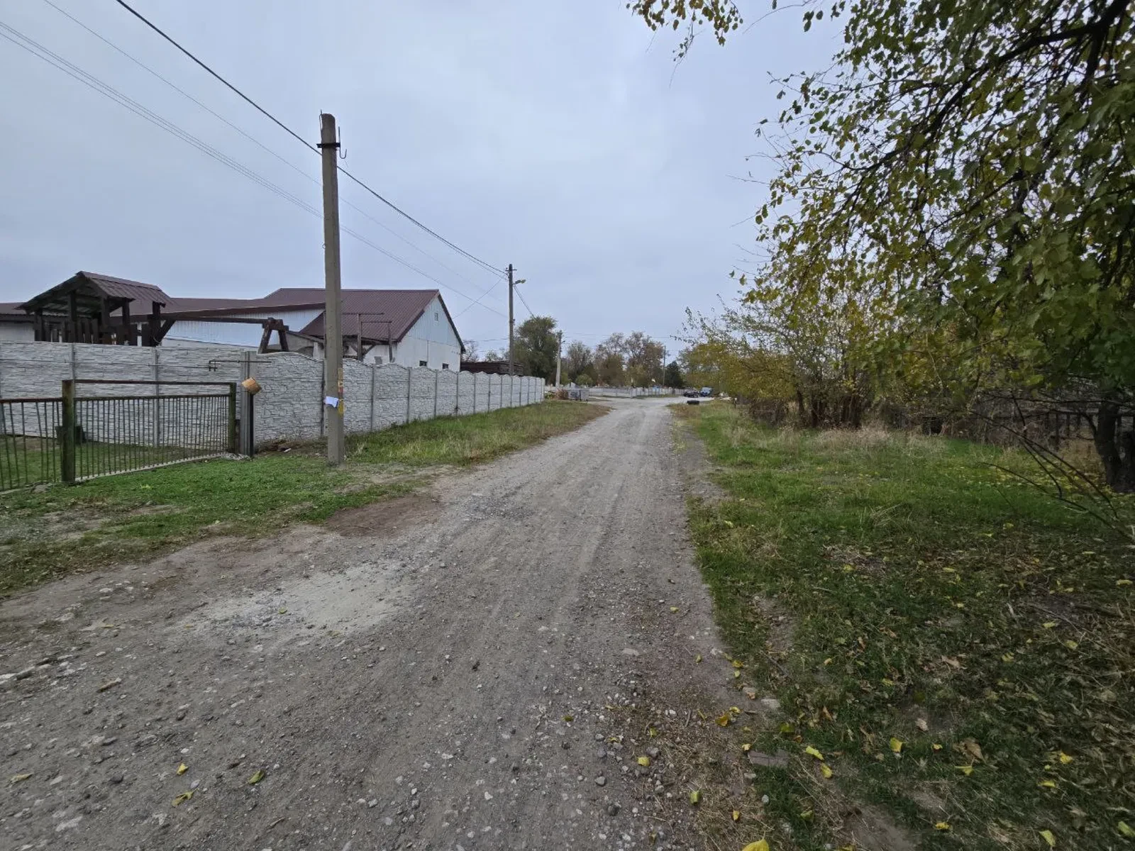 Ділянка 10 соток, Самарський: червона лінія, житлова забудова - фото 4