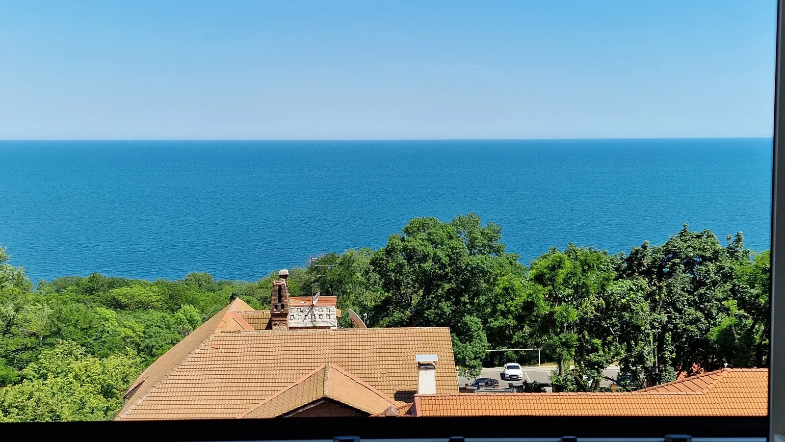 2-кімнатна квартира, Приморський: безперебійне живлення, вид на море - фото 1