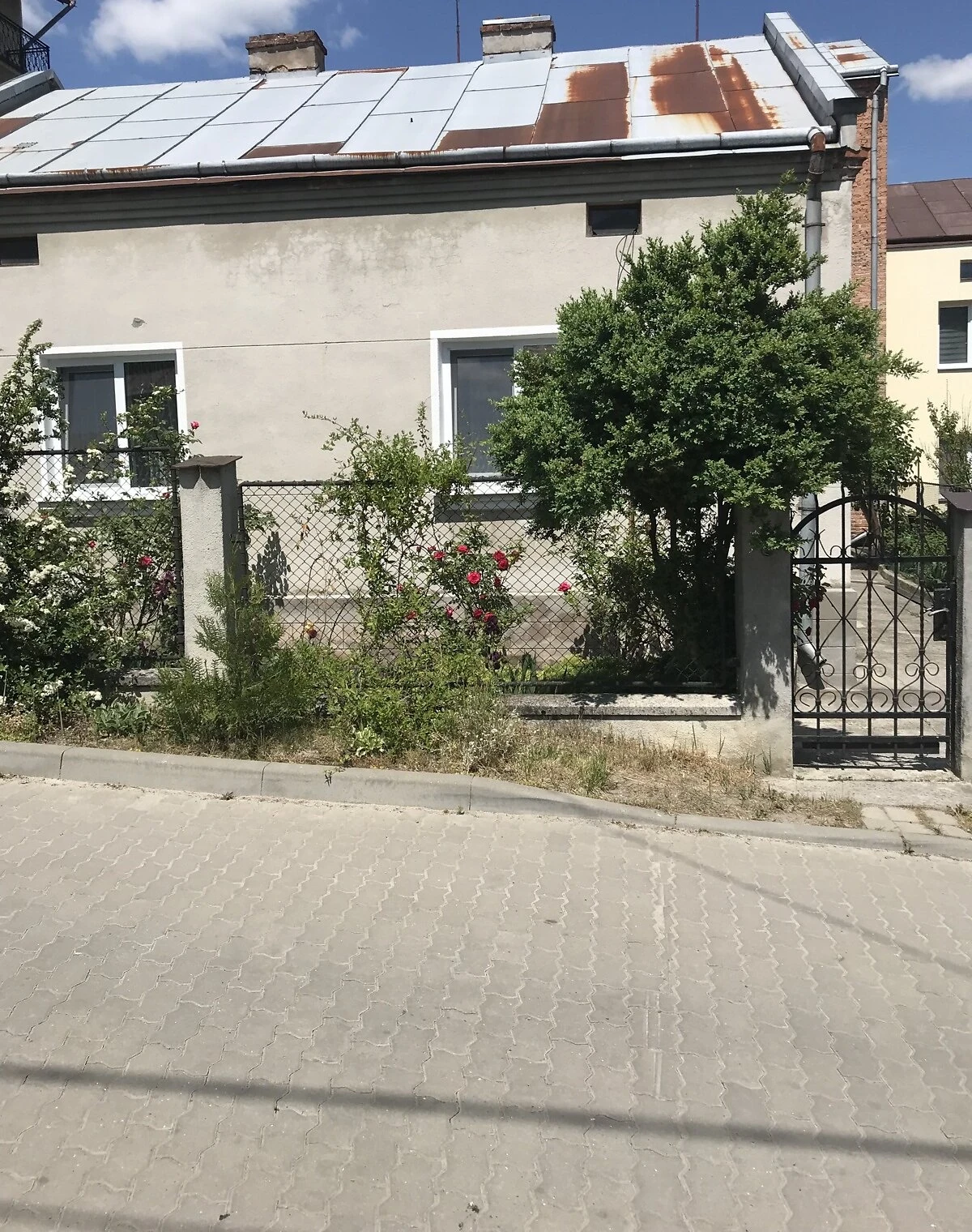 Будинок, Ялівець: 4 спальні, коробка та дах, цегляні стіни - фото 1