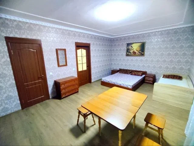 3-кімнатна квартира, Гора: резервне живлення, 3 окремі спальні - фото 3