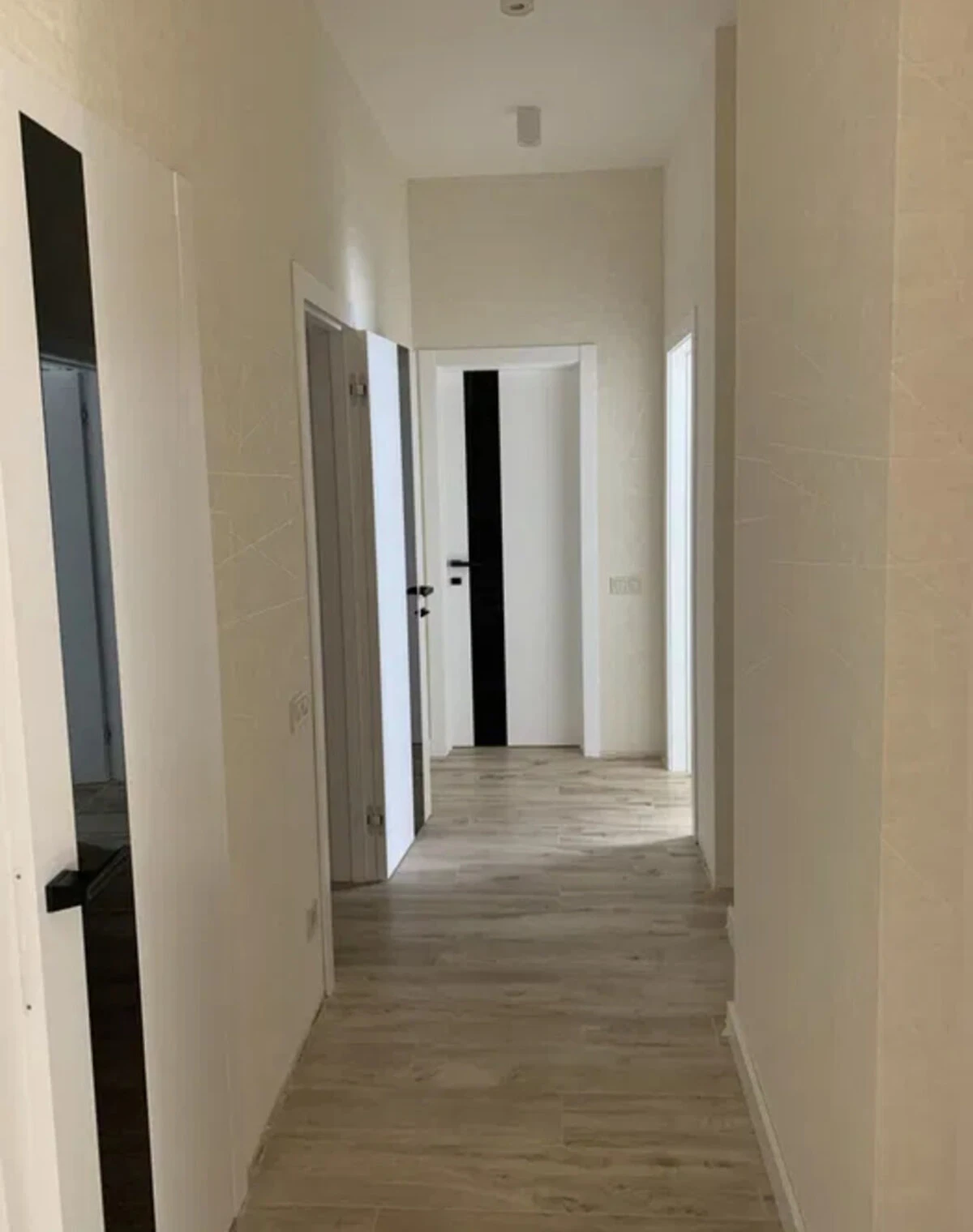 3-комнатная квартира, Киев: евроремонт, кухня 25 м² - фото 3
