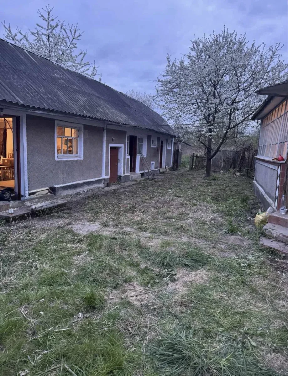 Будинок, Осламів: 80 соток, сад і господарські споруди, фото 5