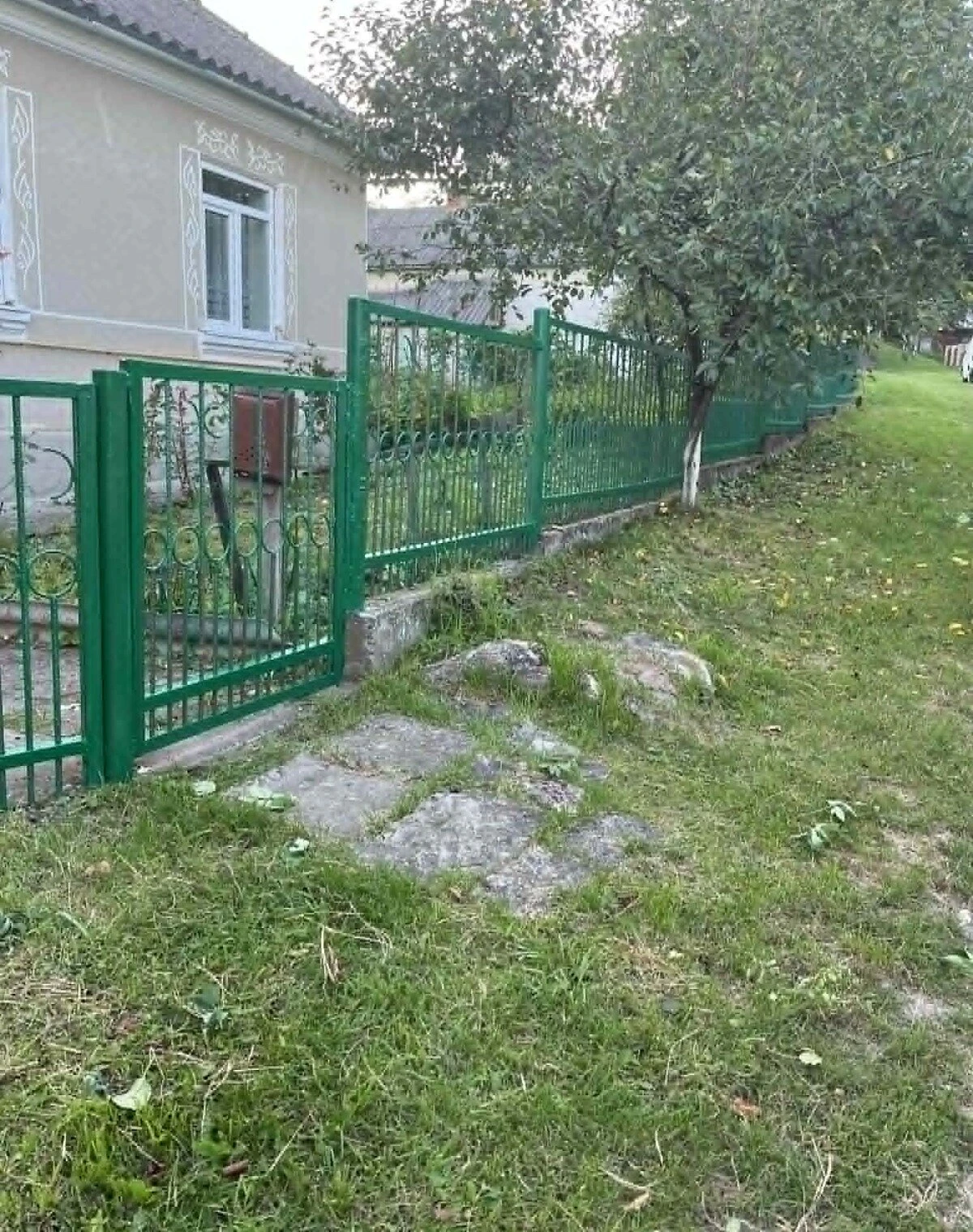 Дом, Гусятин: отопление работает без света, веранда - фото 1