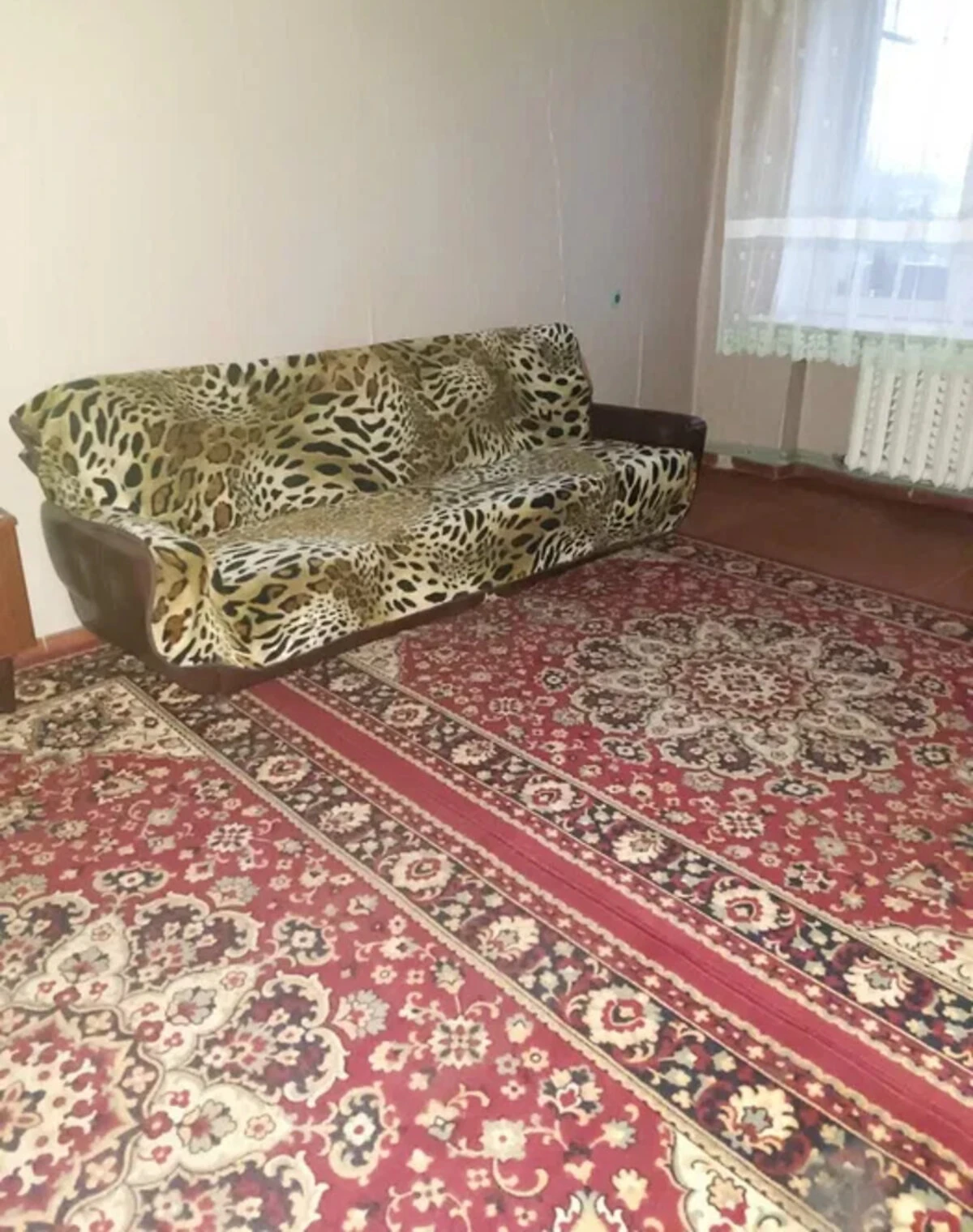 3-кімнатна квартира, Прилуки: індивідуальне газове опалення, балкон - фото 2