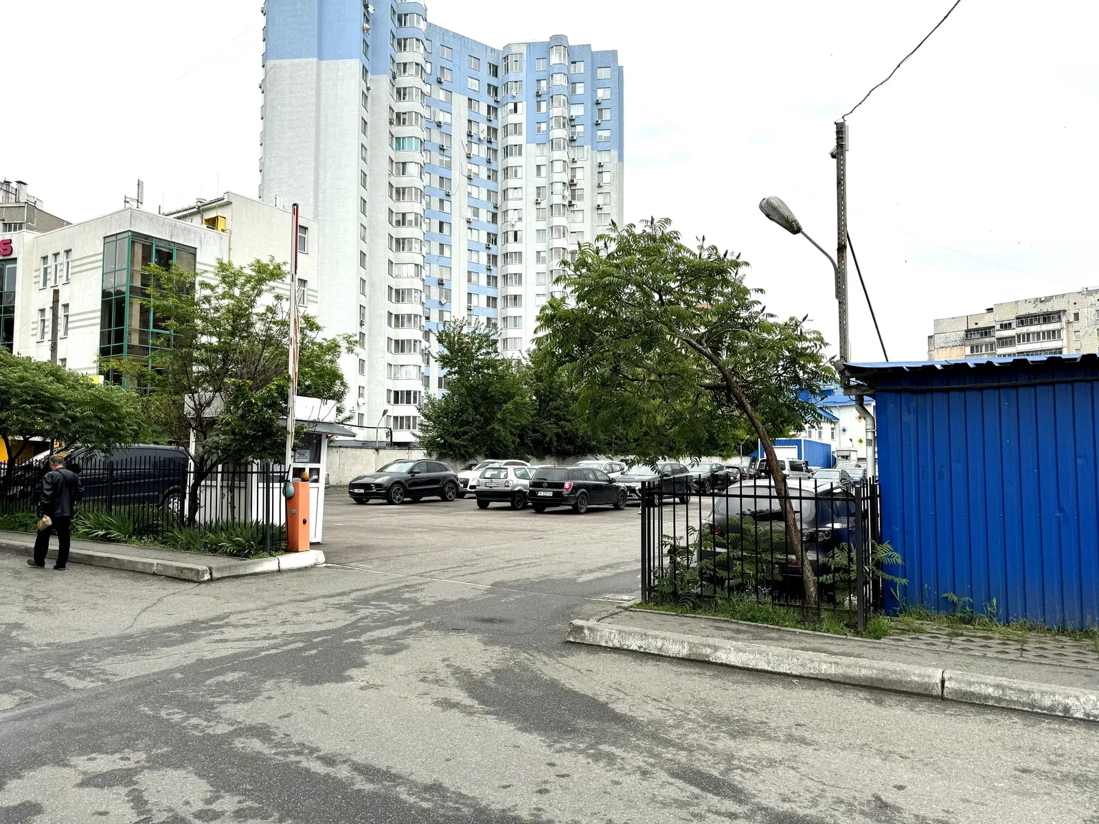 Будівля, Бровари: під готель, клініку або офіс, власна парковка - фото 4