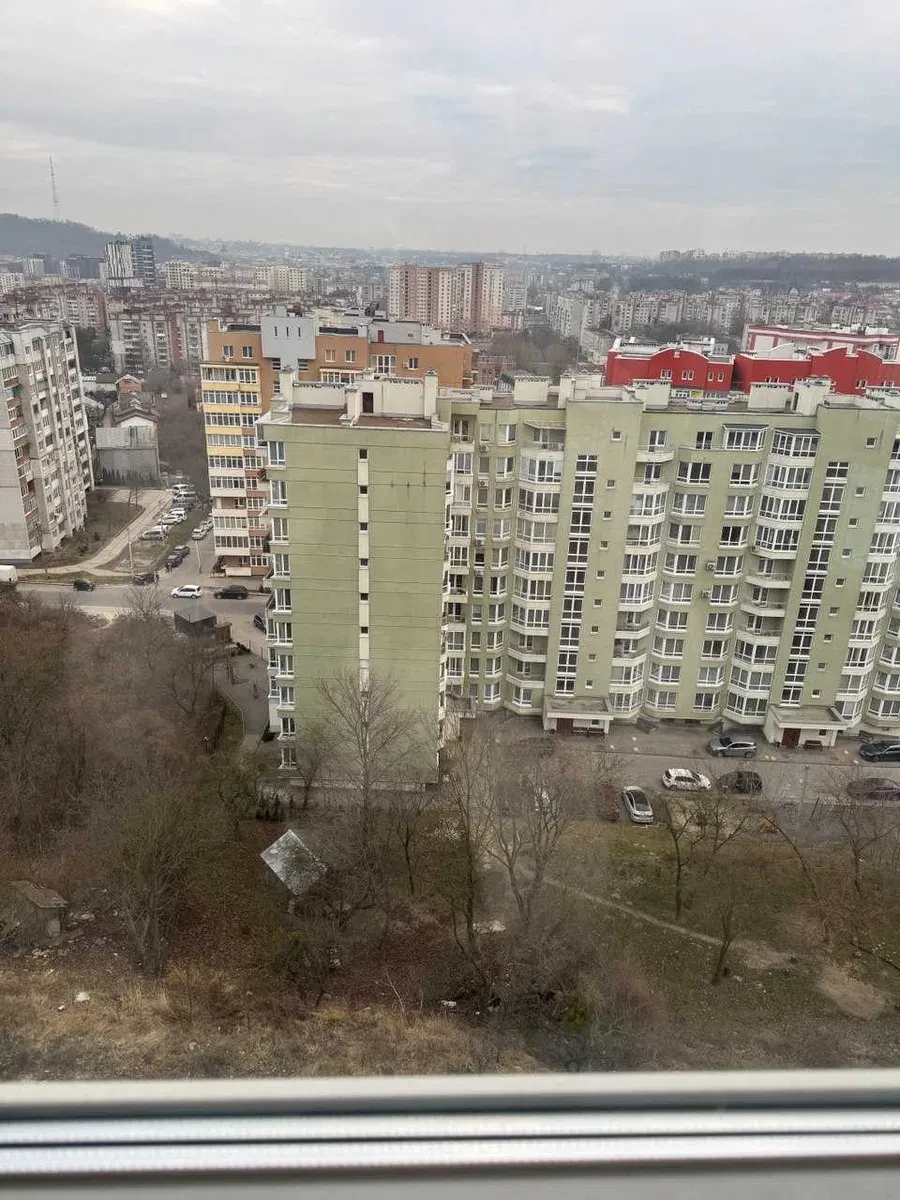 3-кімнатна квартира у ЖК Голоські Кручі: панорамні вікна, власна котельня - фото 3