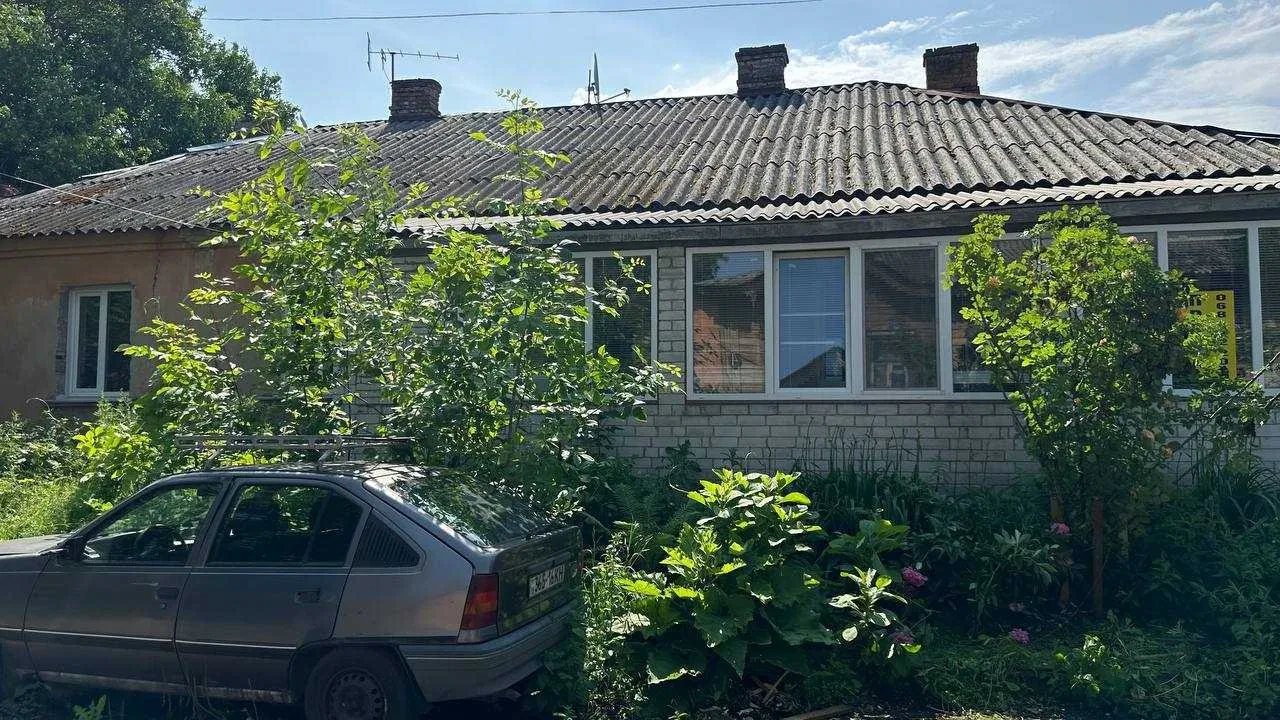 2-кімнатна квартира, Чернігів: історичний центр, власний двір, гараж