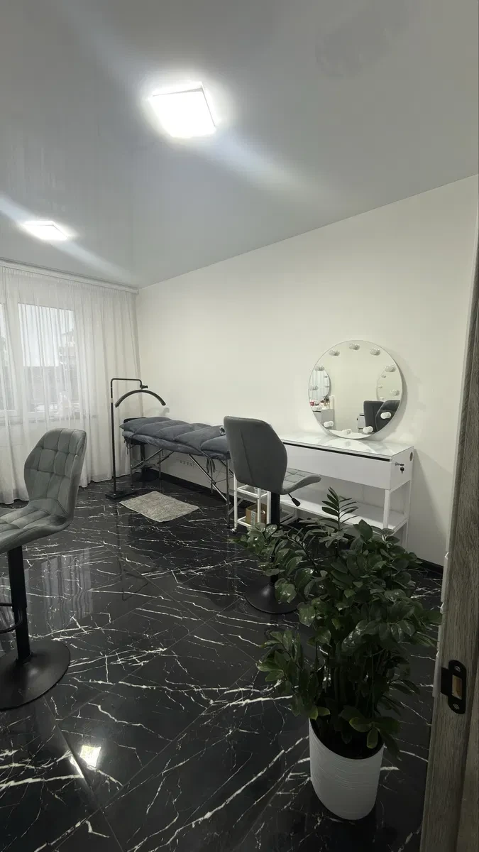 Робоче місце, Крижанівка: світло завжди, зона очікування - фото 1