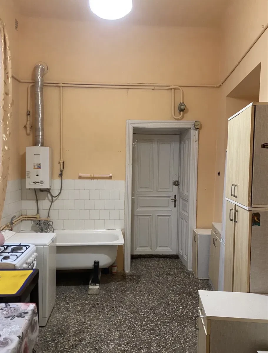 2-кімнатна квартира, Галицький: центр міста, торг, фото 5