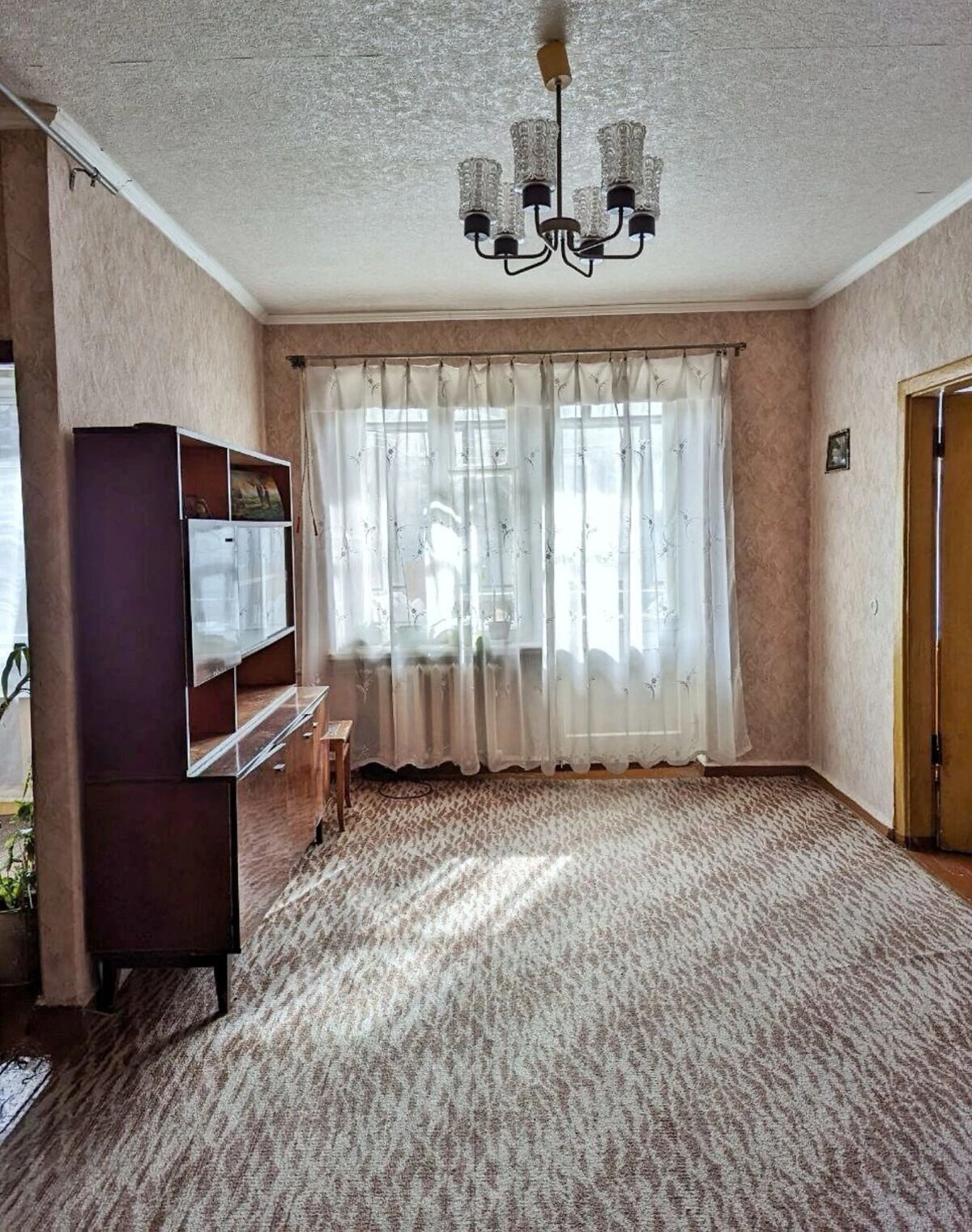 3-кімнатна квартира, Степне: цегляні стіни, балкон - фото 2