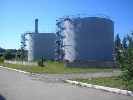 Склад, Квасилів: залізнична колія, 2 резервуари - фото 3