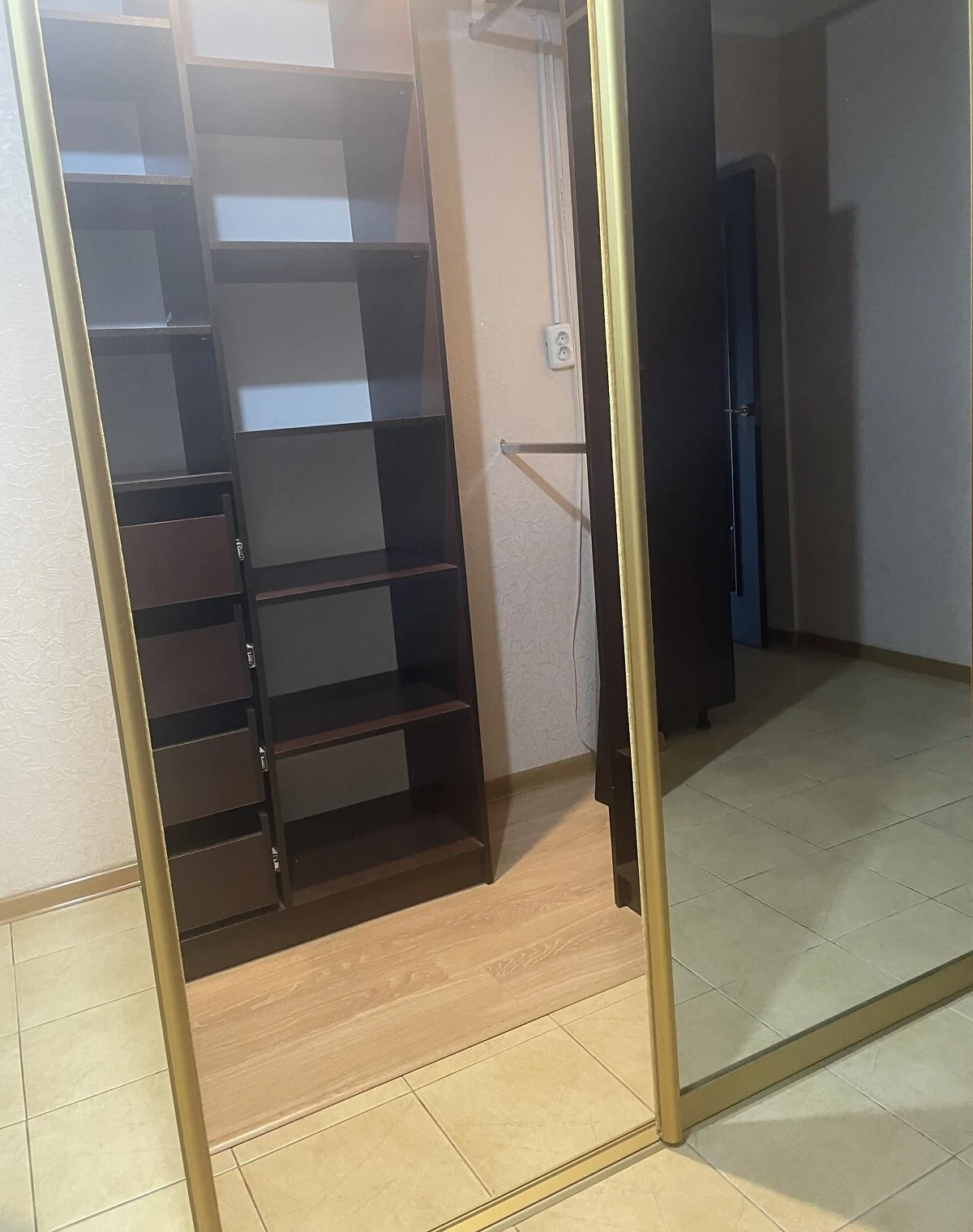 1-кімнатна квартира, Новий світ: єВідновлення, укриття в будинку, фото 5