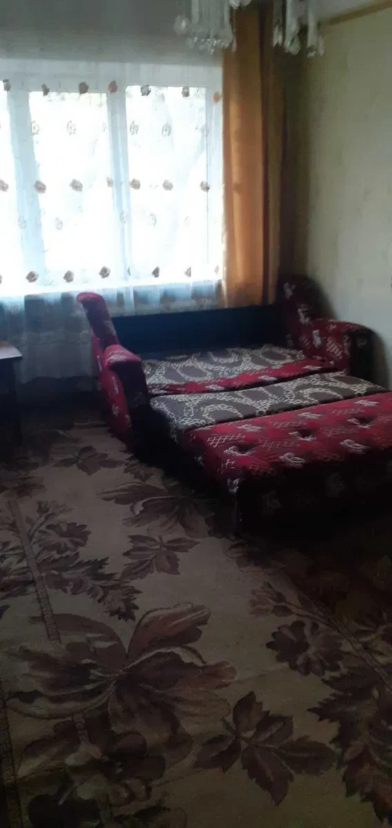 3-кімнатна квартира, Даманський: 3 спальні місця, пральна машина - фото 1