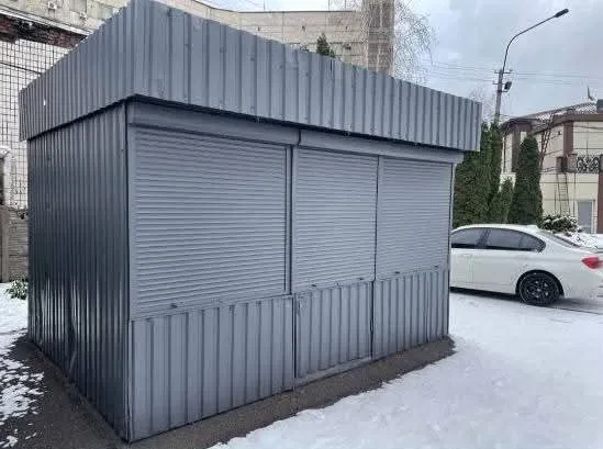 Будівля на Центральному ринку: утеплення, генератор - фото 2
