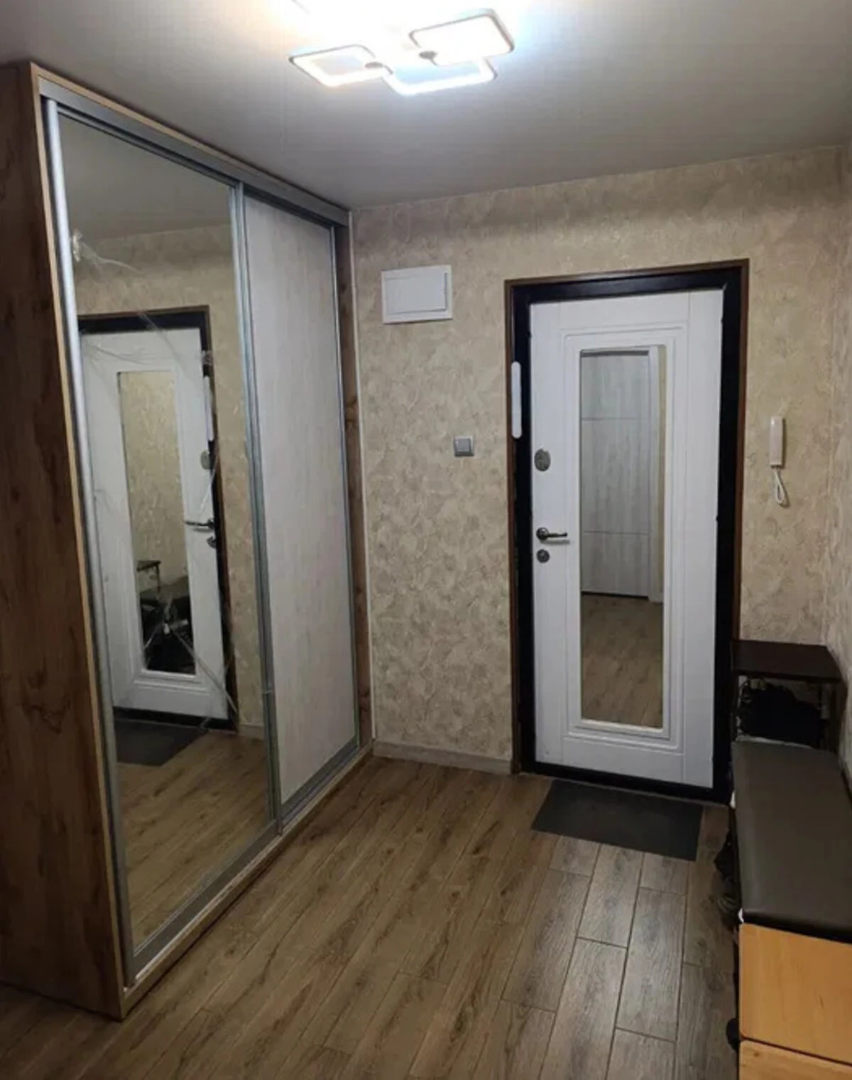 2-кімнатна квартира, Павлоград: євроремонт, посудомийна машина, фото 2