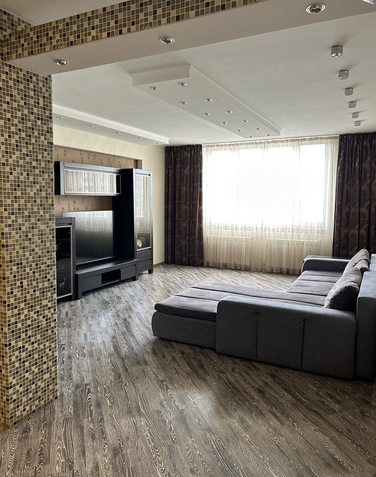 4-кімнатна квартира, Позняки: два санвузли, метро Осокорки - фото 1
