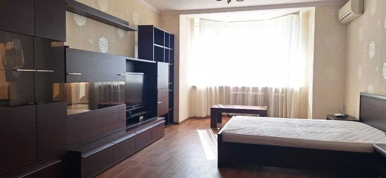 3-комнатная квартира, Дарницкий: отдельные спальни, метро Позняки 5-7 мин - фото 2