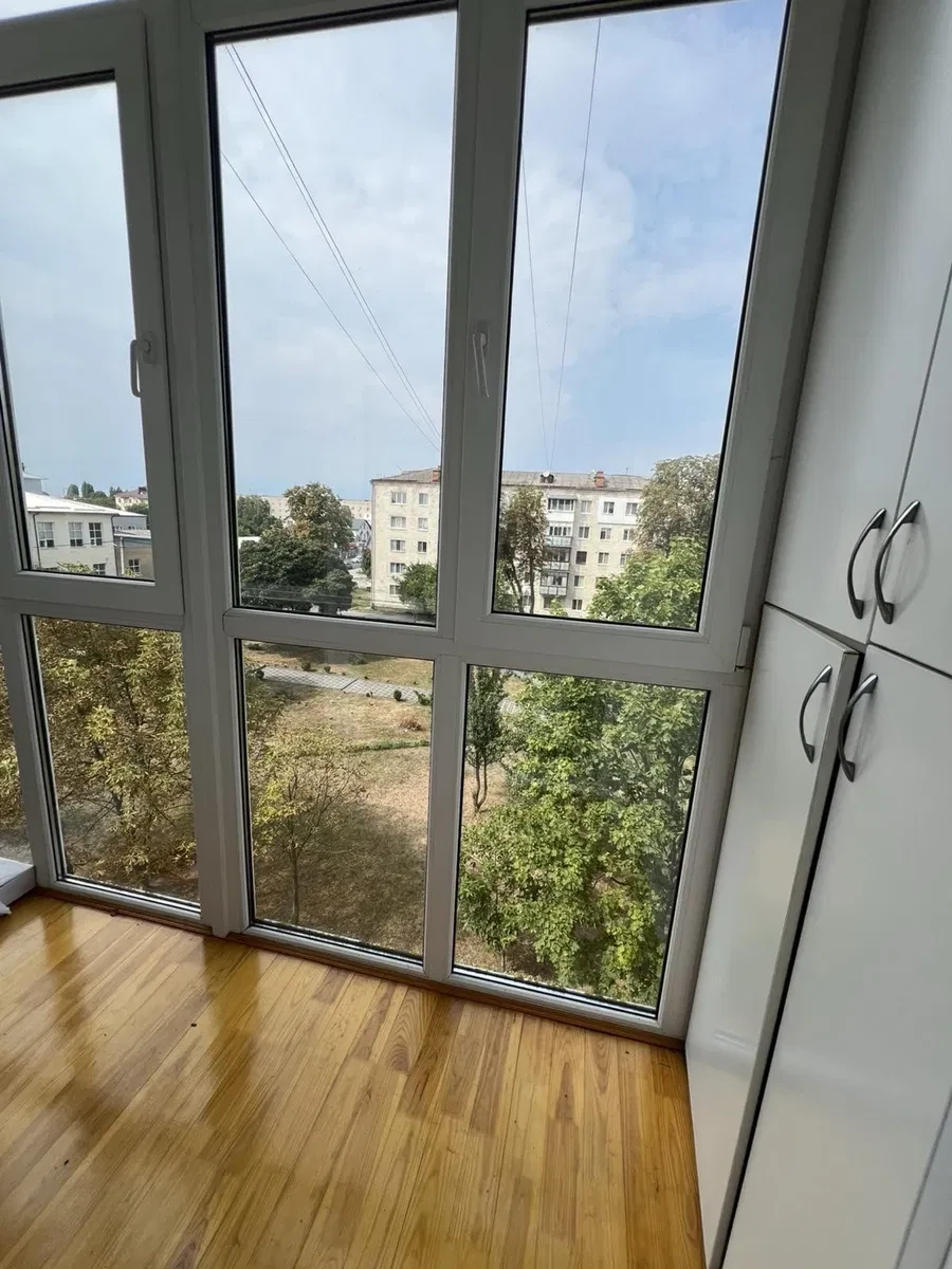2-кімнатна квартира, Звягель: єОселя, тепла підлога, центр міста - фото 1