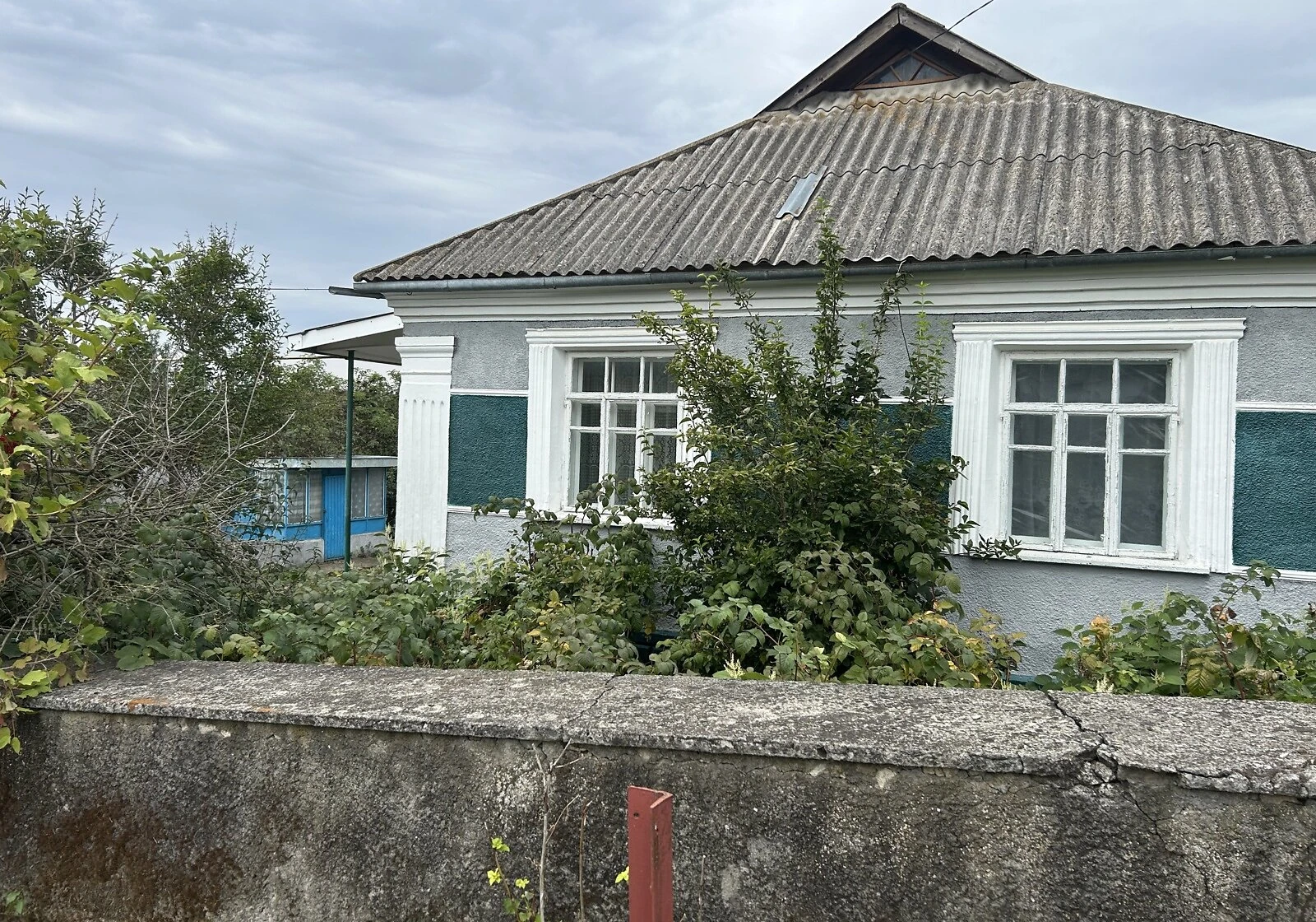 Будинок, Кутківці: 25 соток, літня кухня, сад