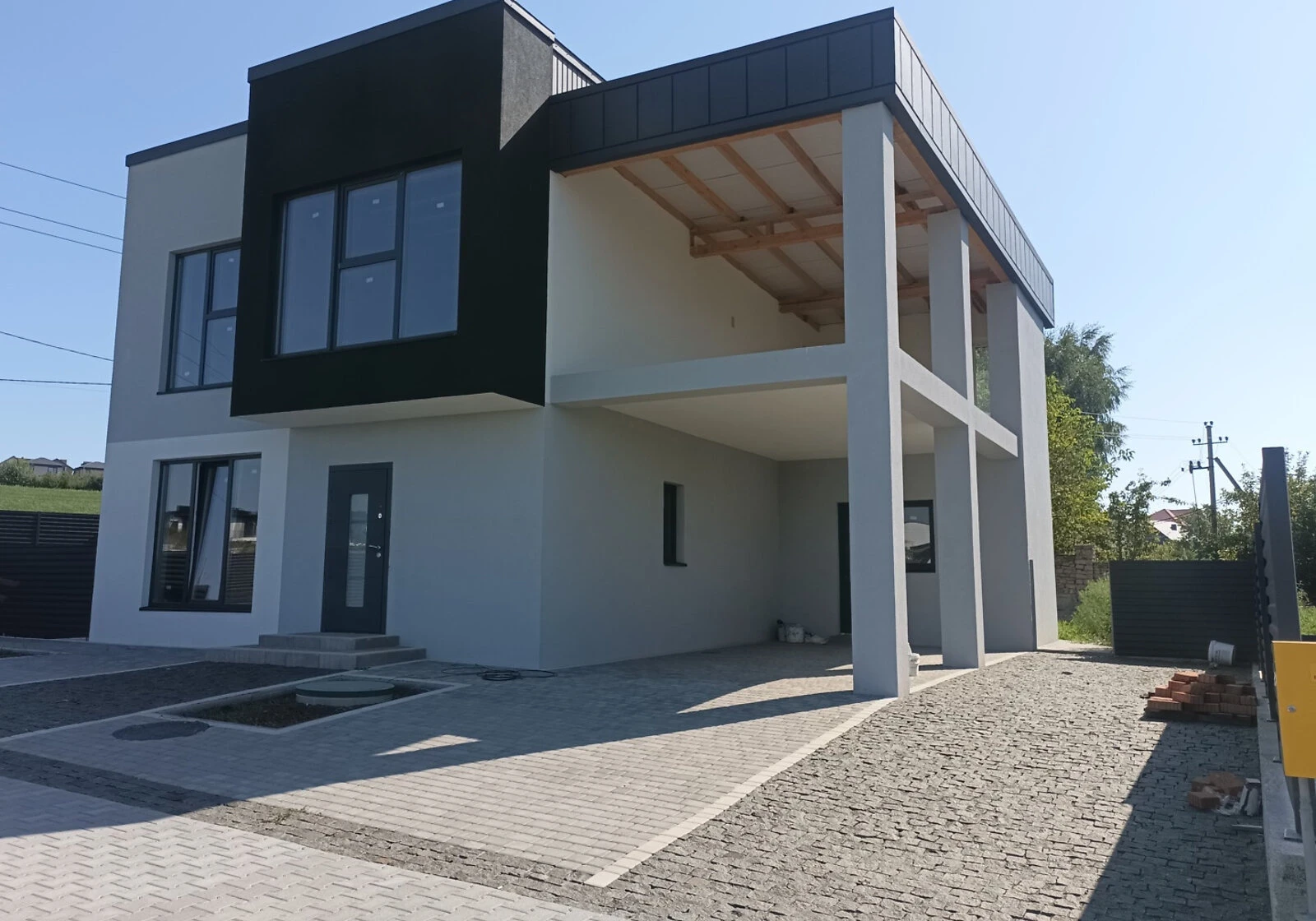 Будинок, Великий Кучурів: новобудова, ділянка 5 соток, гараж