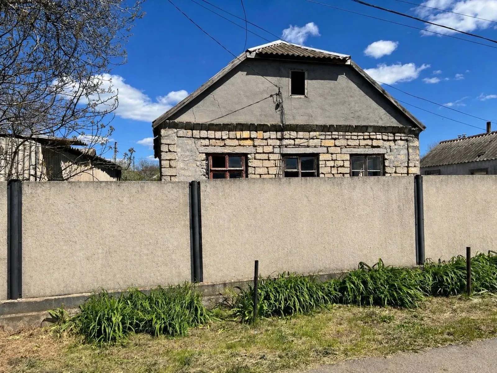 Дом, Причерноморское: свет не отключают, печь на дровах, гараж, фото 3