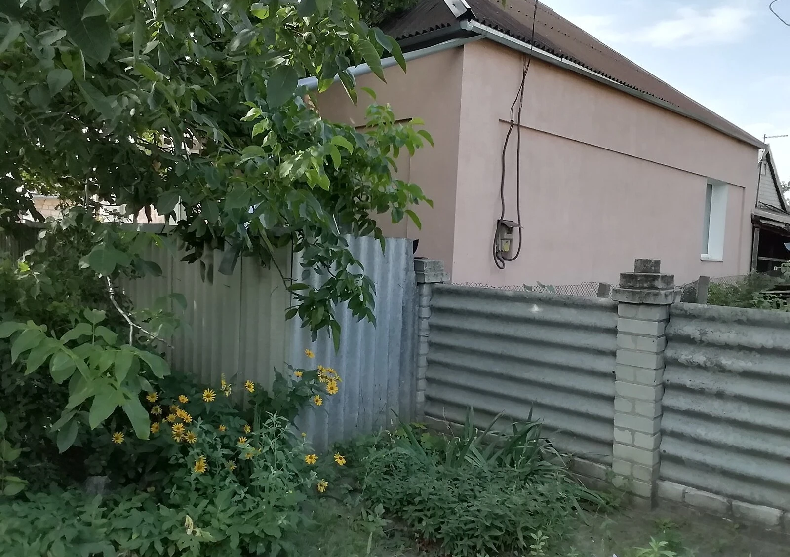 Будинок, Павлград: гараж із підвалом, 3 спальні, свердловина - фото 1
