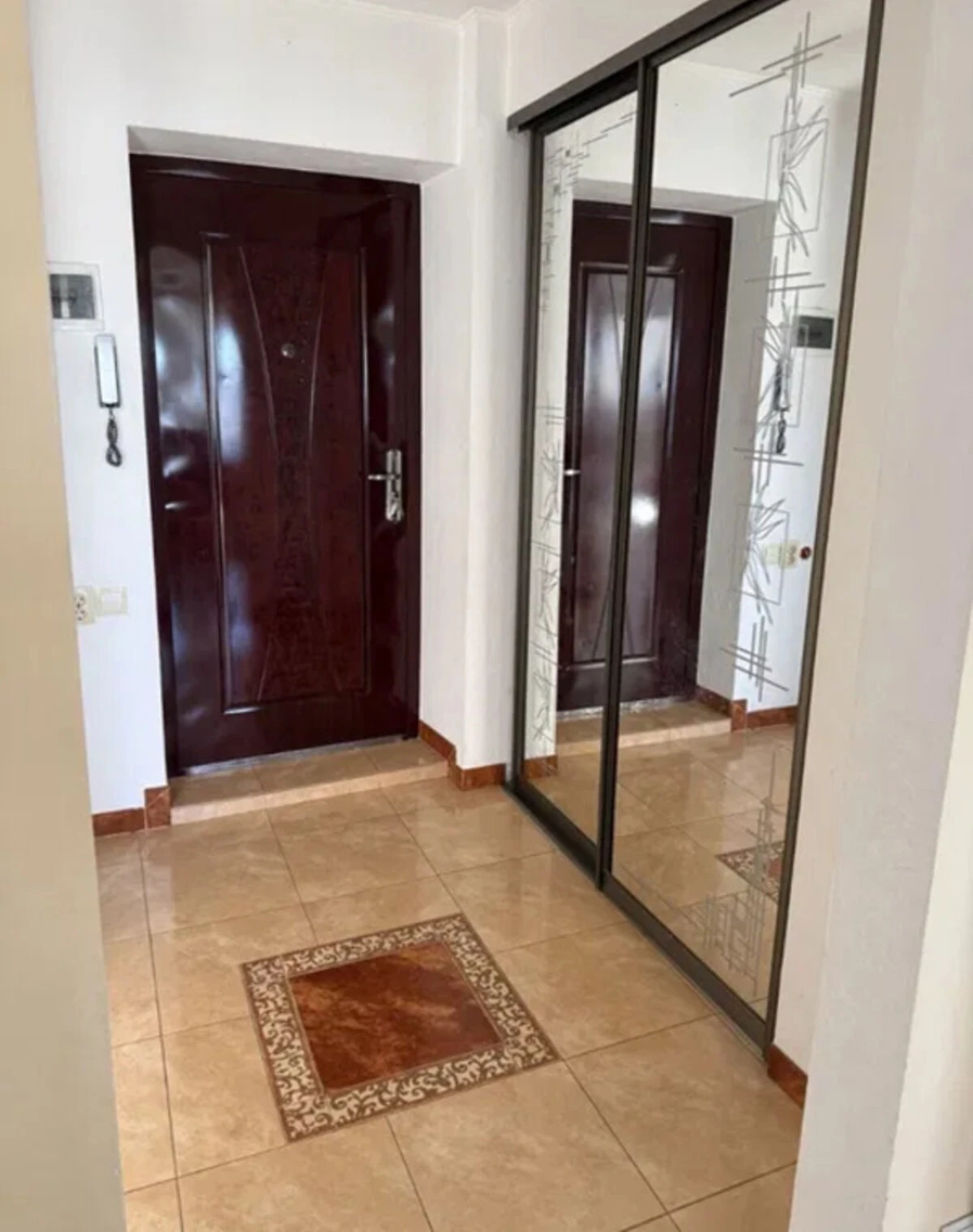 2-кімнатна квартира, Івано-Франківськ: газове опалення, кухня 26 м² - фото 3