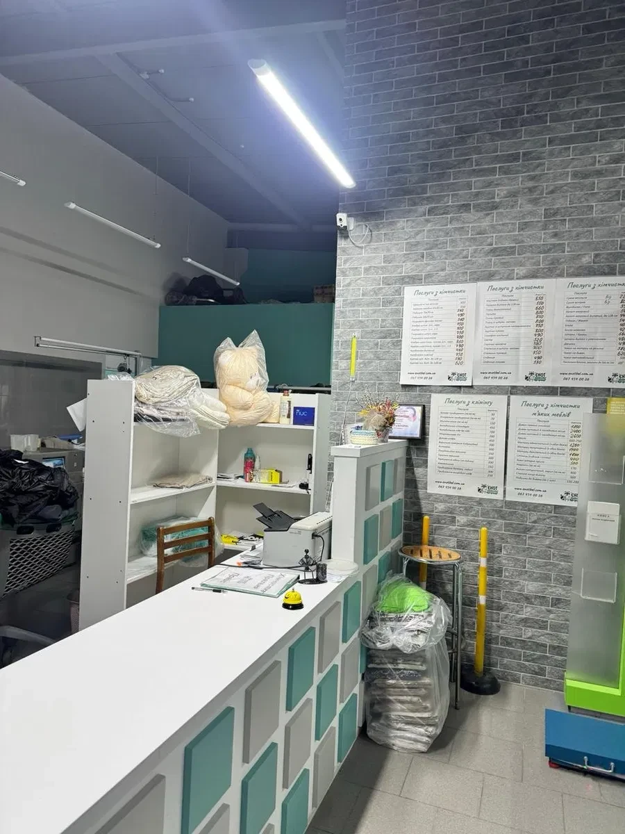 Фасадне приміщення, Білогородка: високий трафік, готове до експлуатації - фото 4