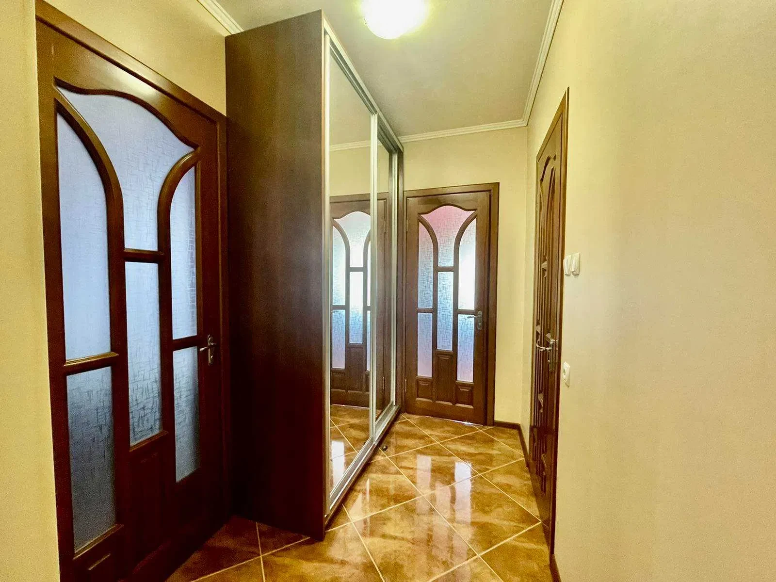 3-кімнатна квартира, Вінниця: євроремонт, окремі кімнати, без тварин, фото 4