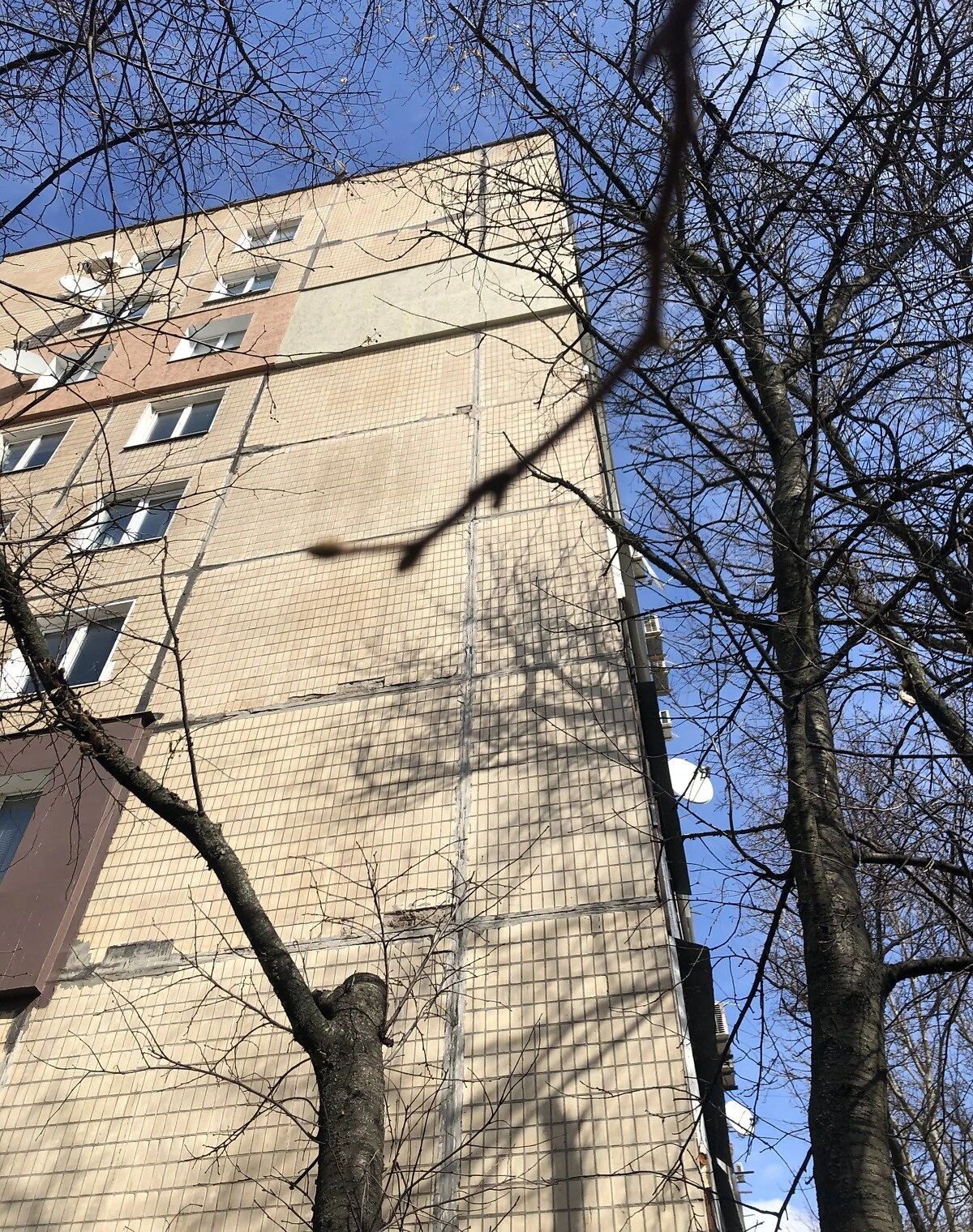 3-комнатная квартира, Покровский: косметический ремонт, балкон - фото 2