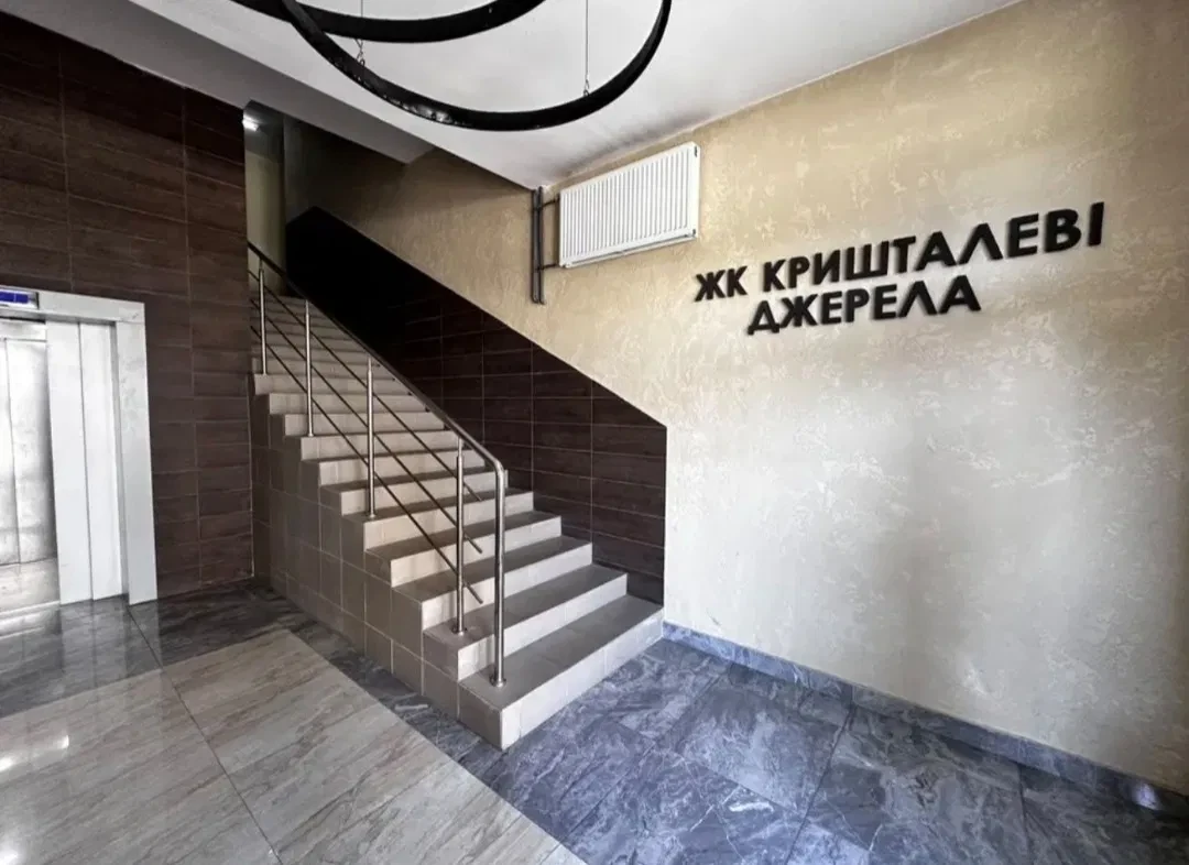 3-кімнатна квартира у ЖК Кришталеві Джерела: охорона, техніка - фото 2