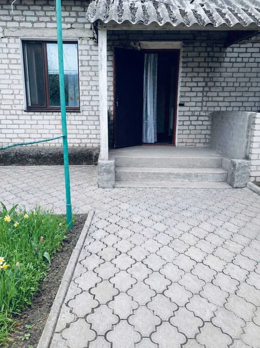 Будинок, Веселинове: 3 спальні, 18 соток, меблі й техніка