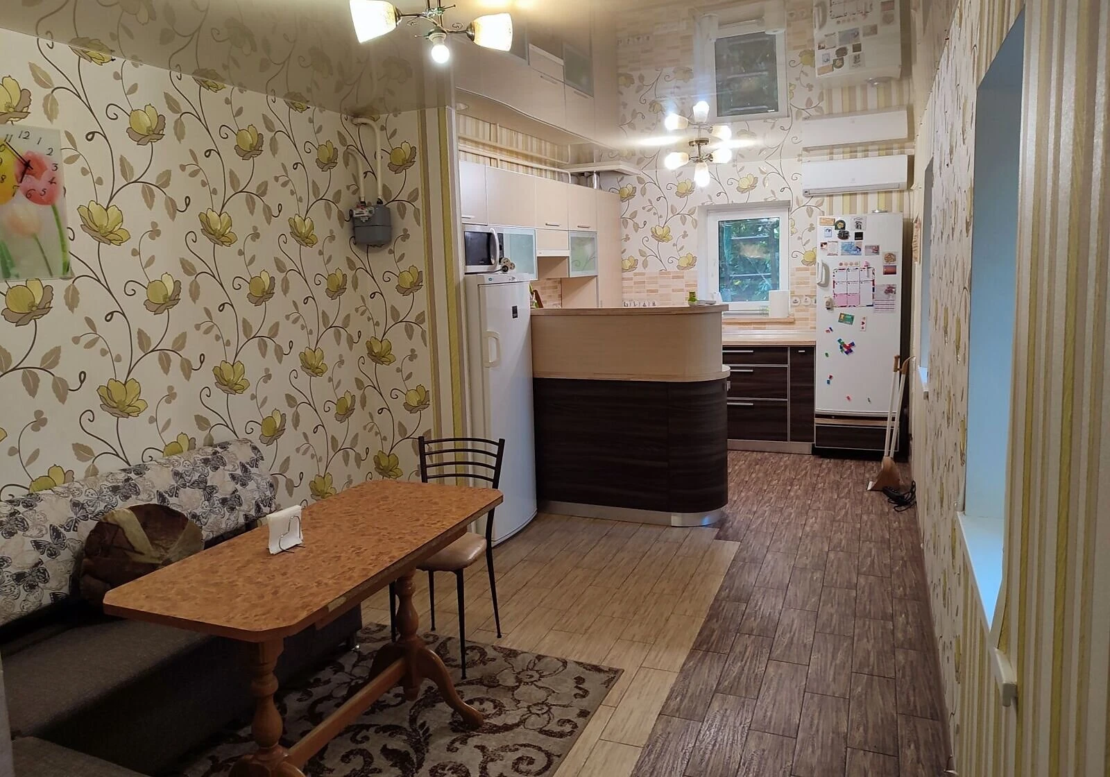 Дом, Запорожье: кирпичные стены