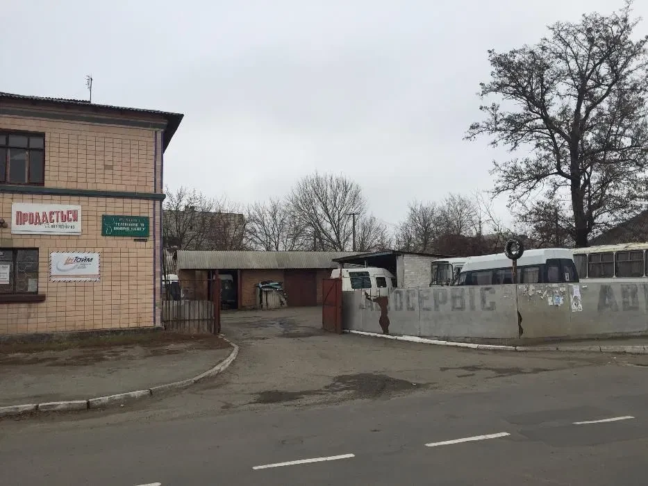 Комплекс будівель, Гайворон: колишній побуткомбінат, фото 5