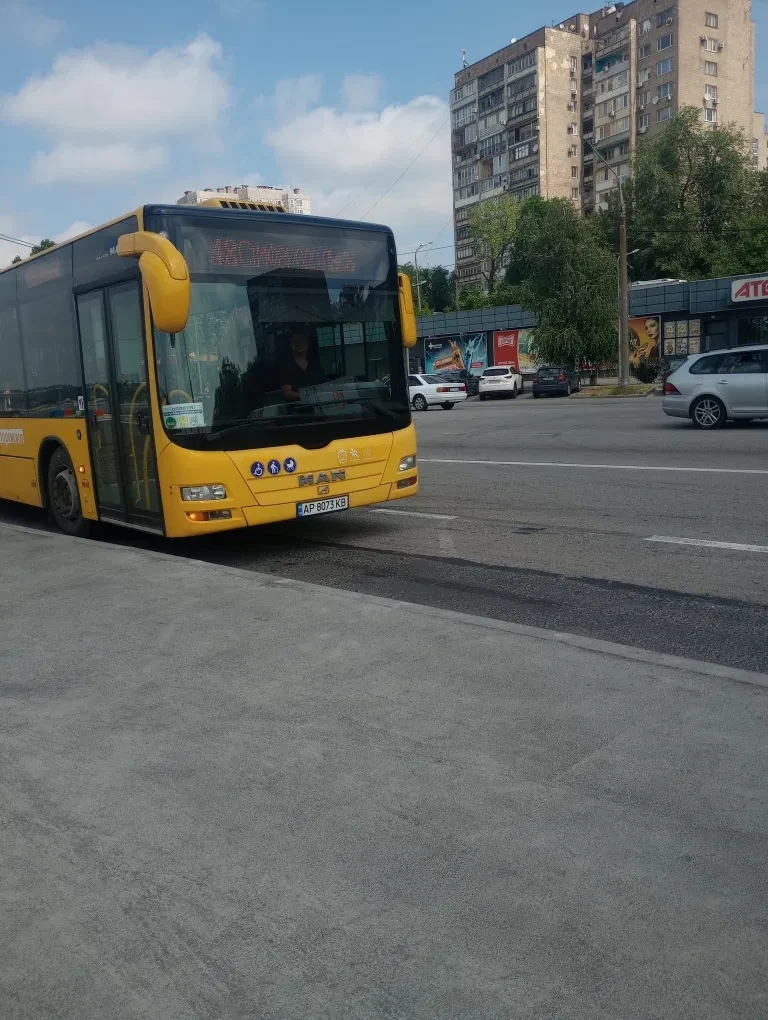 2-кімнатна квартира, Вознесенівський: пляж 1 та 3 хвилини, балкон 8 м