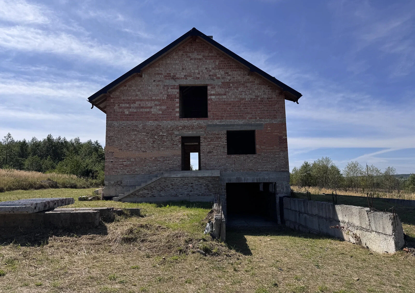 Будинок, Дрогобич: тераса, гараж із підвалом - фото 2