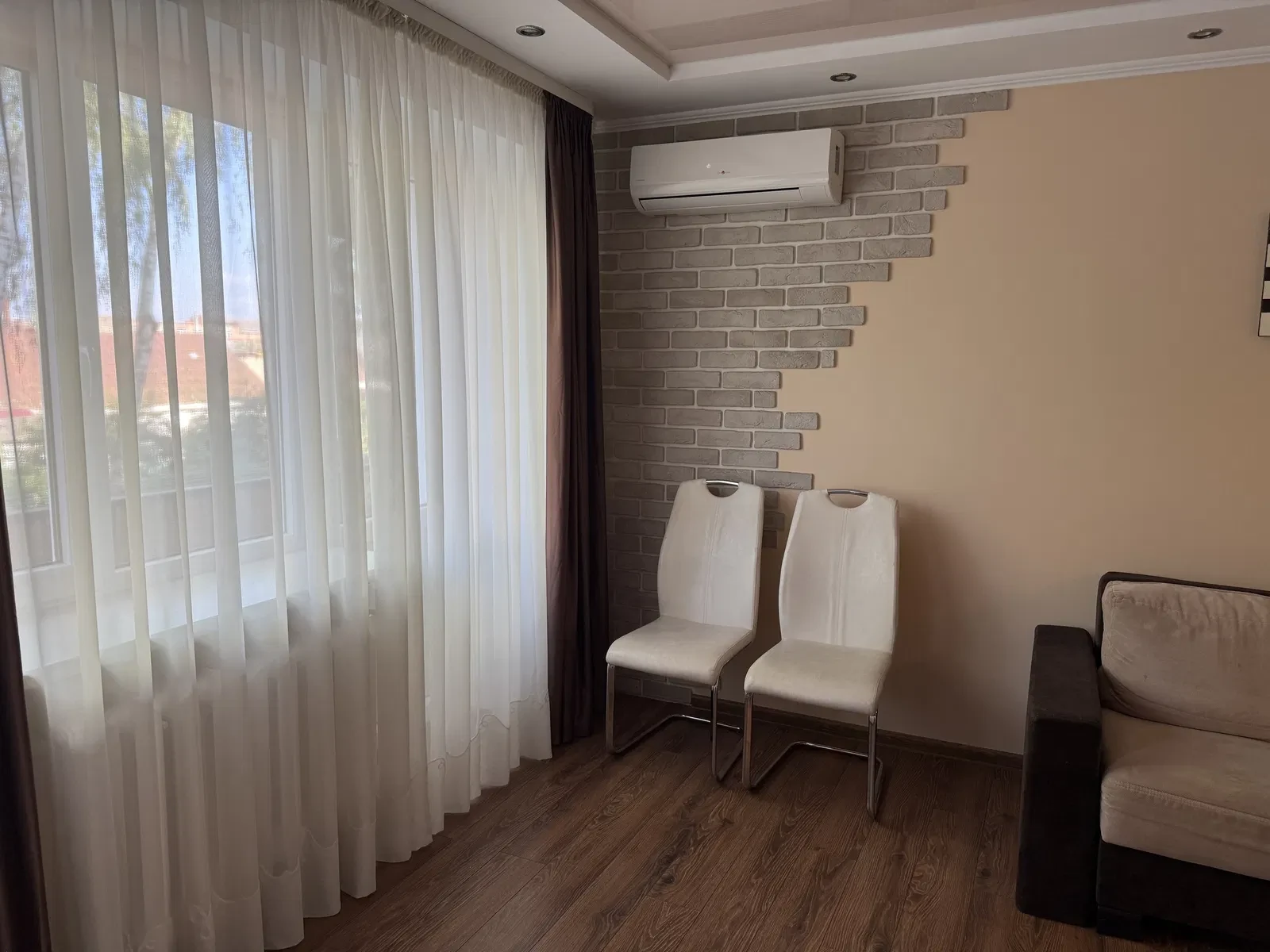 2-кімнатна квартира, Ковель: кухня-студія, для родини з дітьми, фото 5