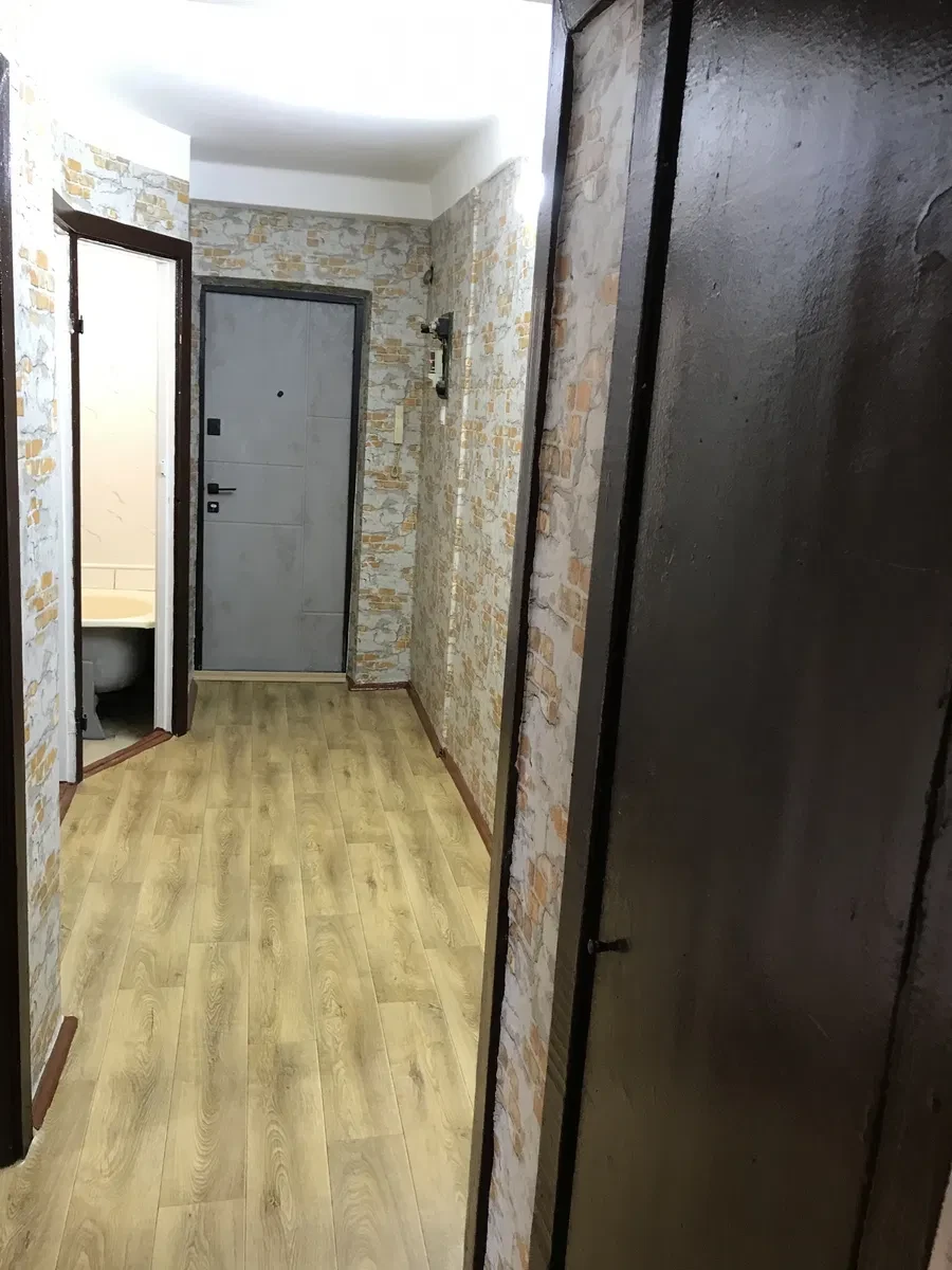 3-кімнатна квартира, Дарницький: парк поруч, метро за 15 хв - фото 1