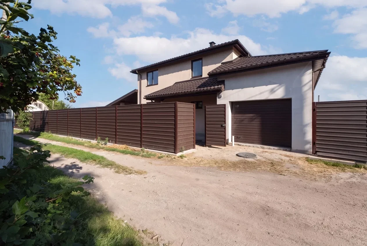 Будинок, Білогородка: гараж, тераса 32,45 м², газ - фото 1