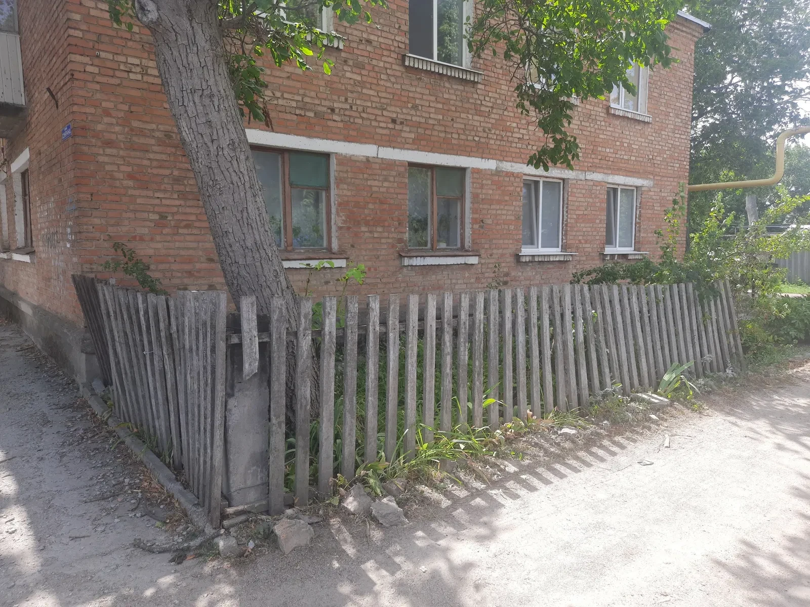 3-кімнатна квартира, Долинська: червона лінія, прохідне місце - фото 3