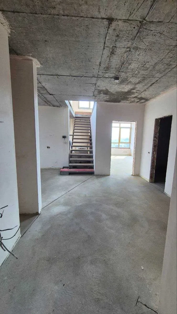 Пентхаус у ЖК River Park 2: тераса 73 м², вид на гори - фото 2