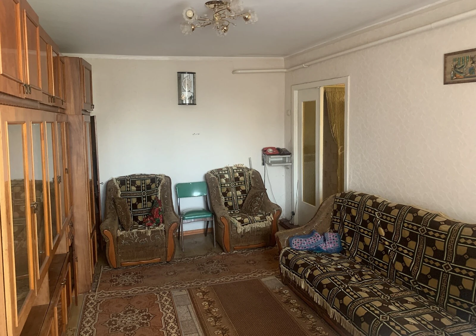 3-кімнатна квартира, вулиця Чернігівська: цегляні стіни, торг - фото 3