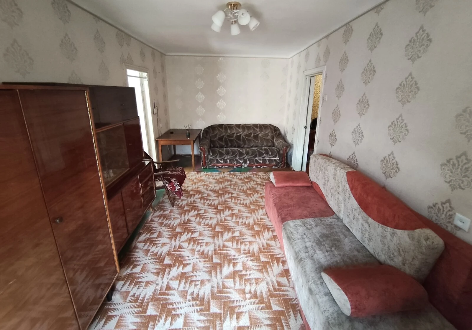 2-кімнатна квартира, Соборний: опалення й вода без світла, цегляний будинок, фото 5