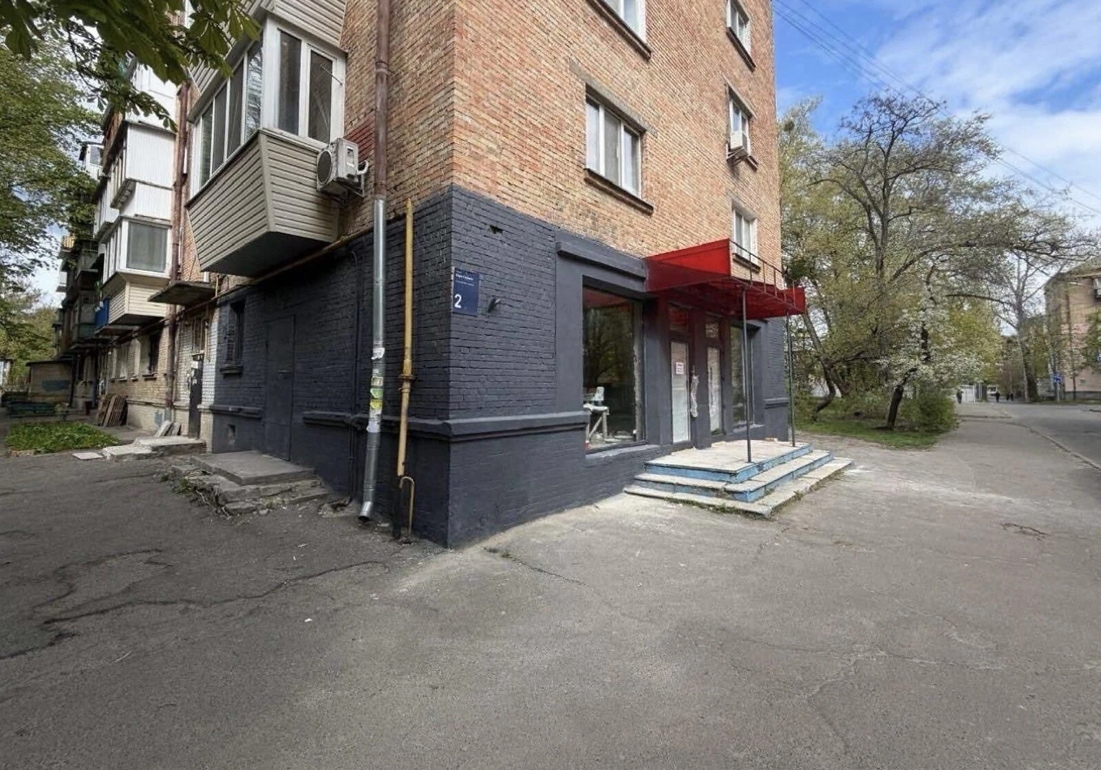 Приміщення, Сирець: фасадне, метро Дорогожичі - фото 3